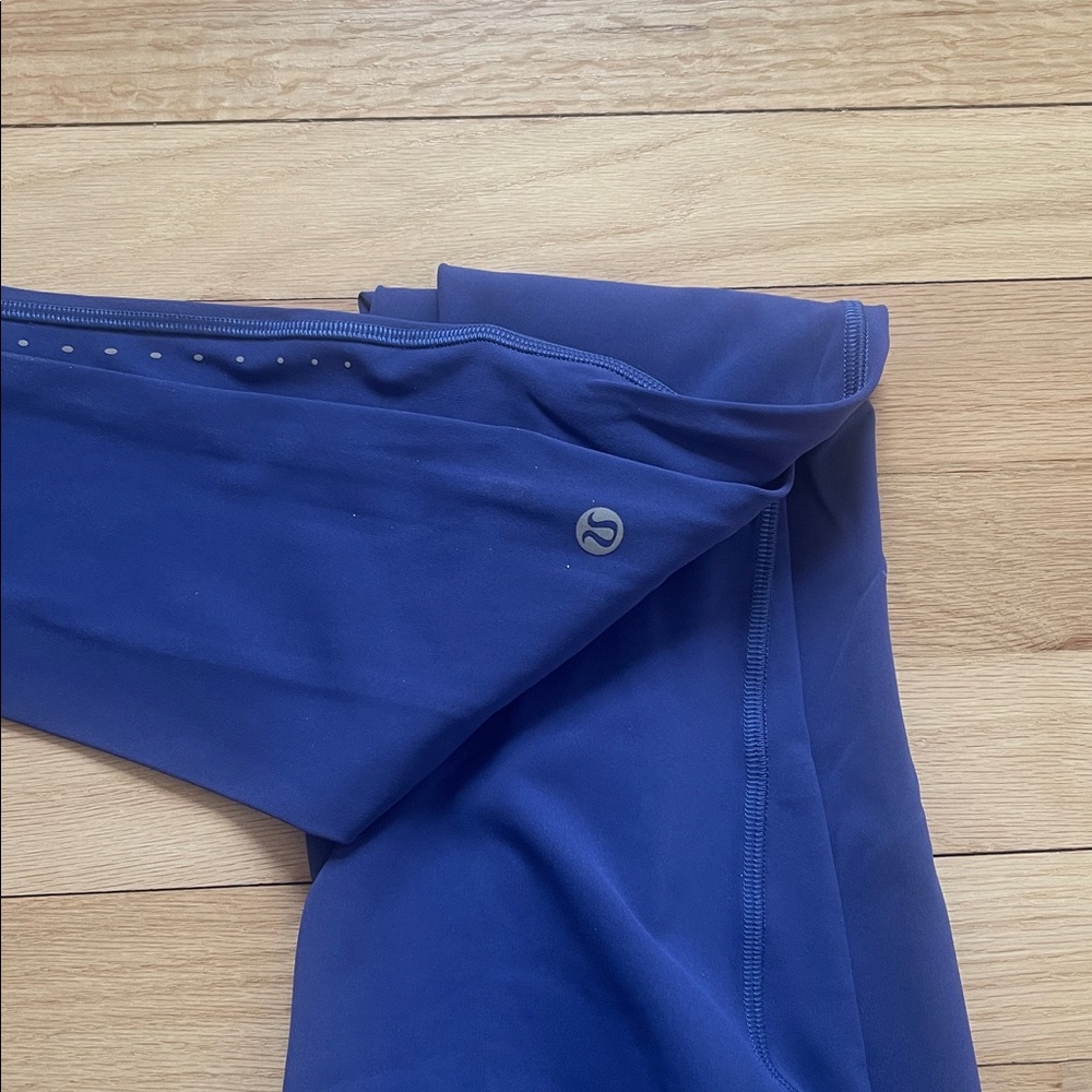 Lululemon Blue High-Waisted Leggings size 2 - Picture 8 of 11